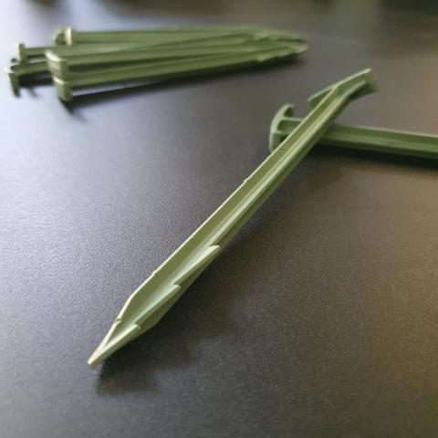 Rasennägel